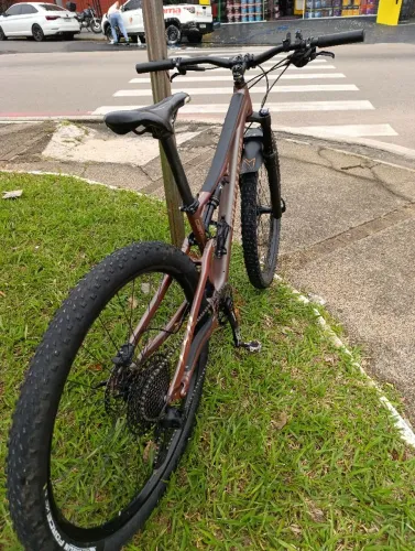 Especialized camber bike Full suspension  
