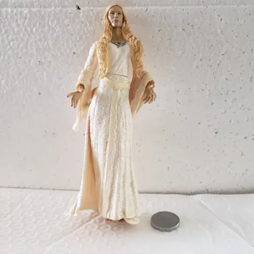 action figure da Galadriel, de O Senhor dos Anéis, da ToyBiz