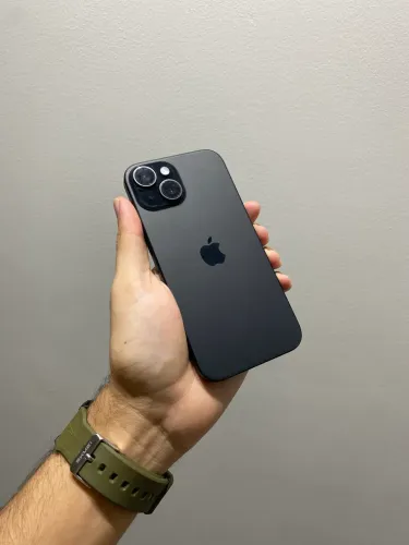 iPhone 15