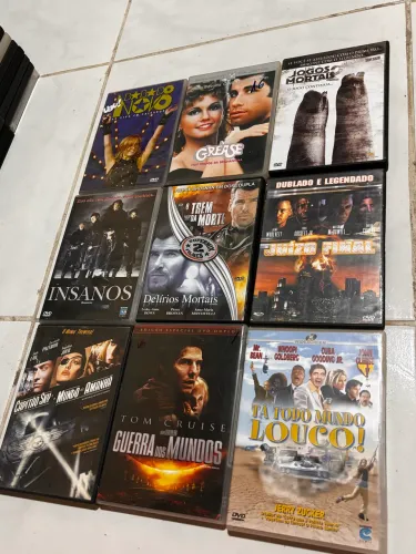 Lote com 154 unds. DVDs de Filmes Originais - Venda Somente do Lote
