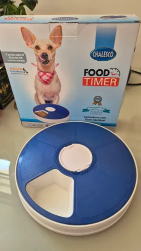 Comedouro com timer Chalesco