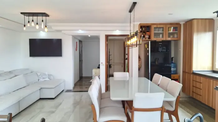 Cobertura duplex à venda com 3 quartos (1 suíte), 2 vagas, Centro de São José dos Pinhais 