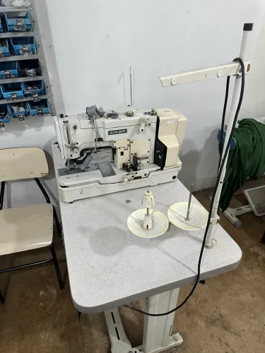 Máquina caseadeira siruba bh780-A