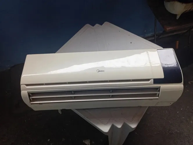 Evaporadora Midea 12mil BTUs R-22