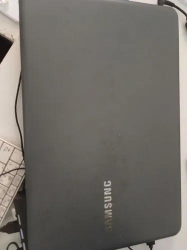 Vendo notebook Samsung 