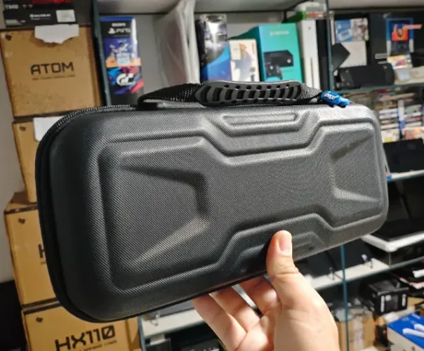 Bag reforçada + case para PS5 Portal novos sem uso, parcelo no cartão
