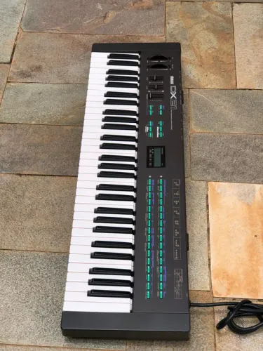 Sintetizador DX 21 Yamaha
