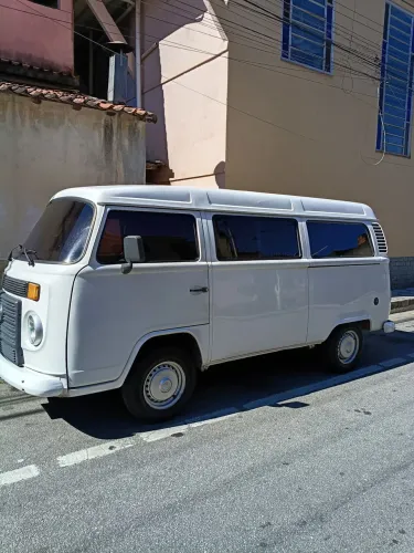Volkswagen Kombi Standard 1.4 MI Total Flex 8V 2014