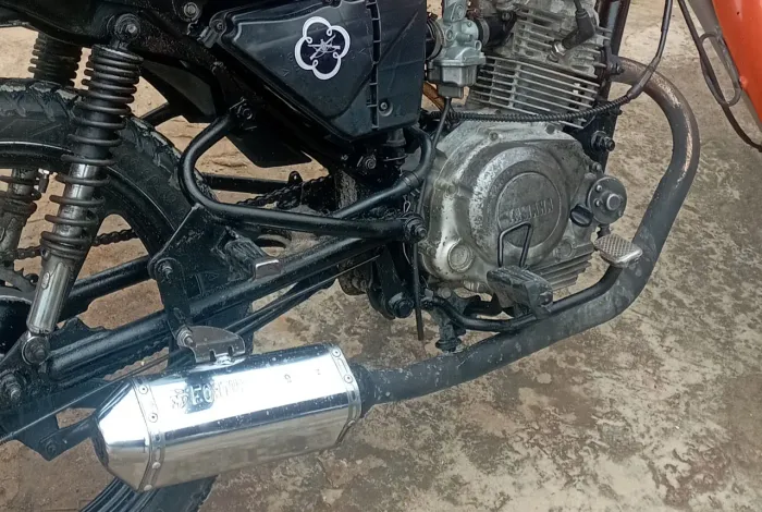 Descarga da Fortune por apenas ¢$ 200. Estava na moto tirei pra botar original