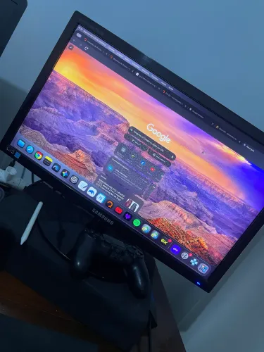 Monitor Samsung 21? Wide