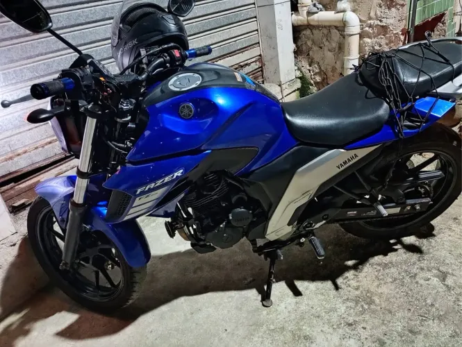 Moto nova sem detalhes