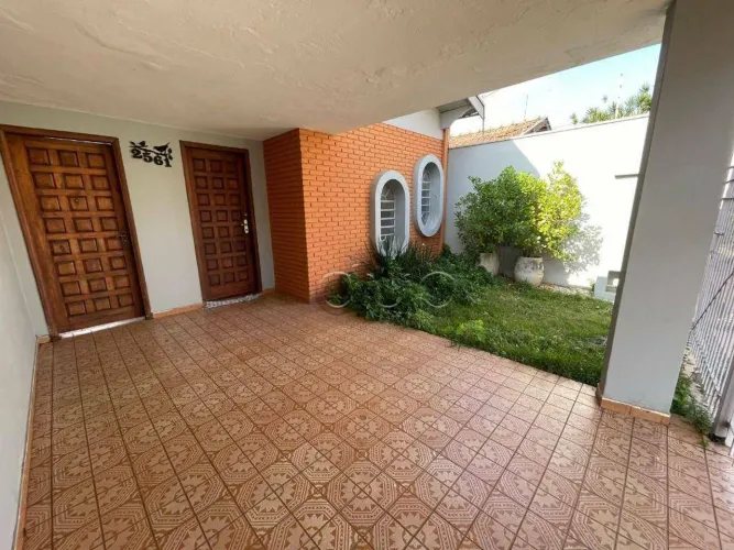 Casa com 3 dormitórios para alugar, 106 m² por R$ 3.086,13/mês - Vila Monteiro - Piracicab