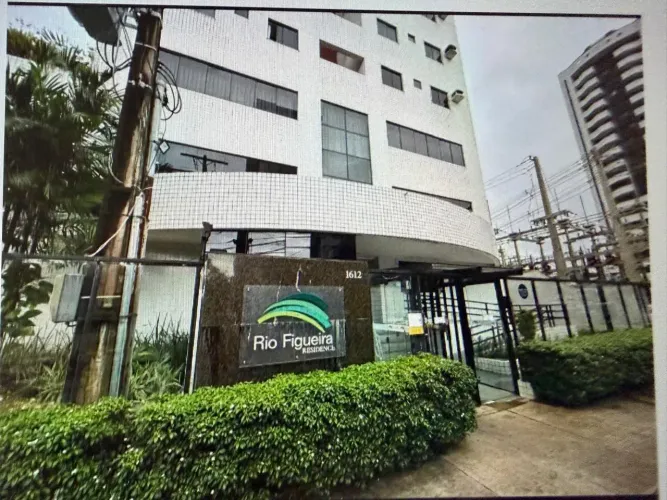 Apto para alugar no Ed. Rio Figueira 8