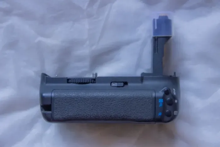 Grip De Bateria Bg-e7 Para Canon Eos 7d - Original 