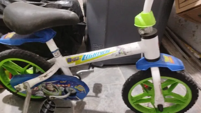 Bicicleta infantil toy story
