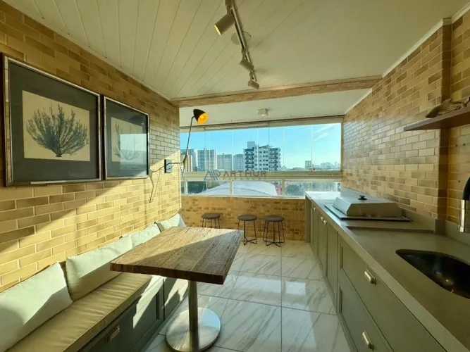 Apartamento à venda em Praia Grande com 02 Suítes , 2 banheiros e lazer completo