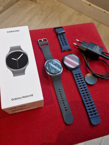 Galaxy Watxh 8 LTE - 40MM