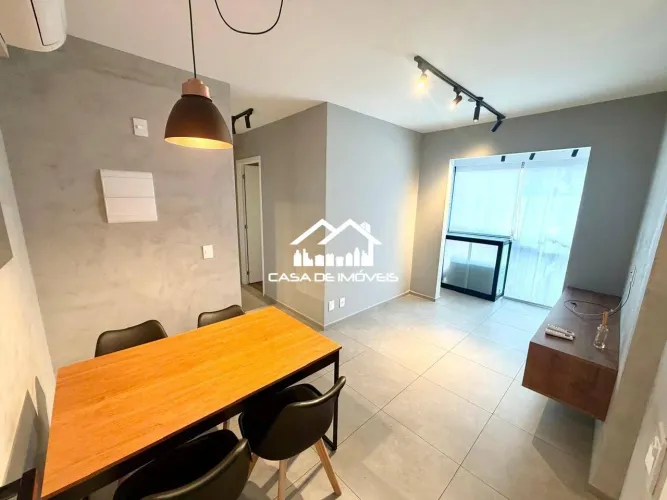Aluga apartamento de 44m², com 2 dormitórios e 1 vaga de garagem ao lado da USP e do metrô