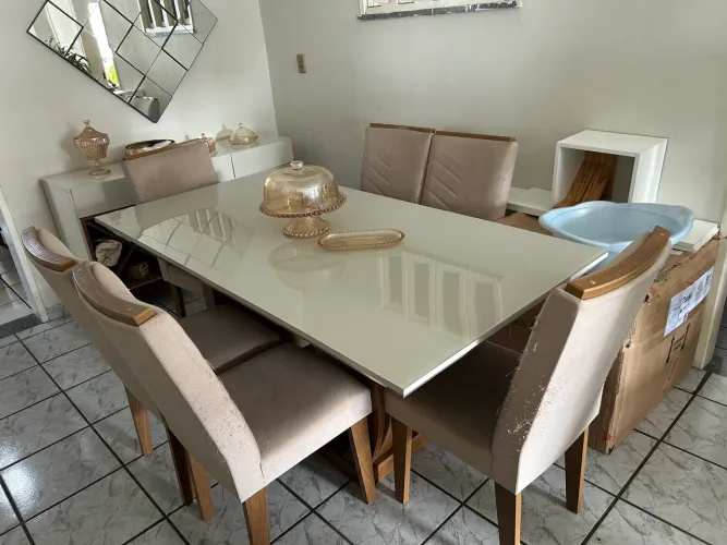 Mesa de jantar 6 cadeiras com tampo de vidro
