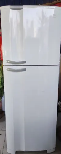 GELADEIRA ELETROLUX DC50