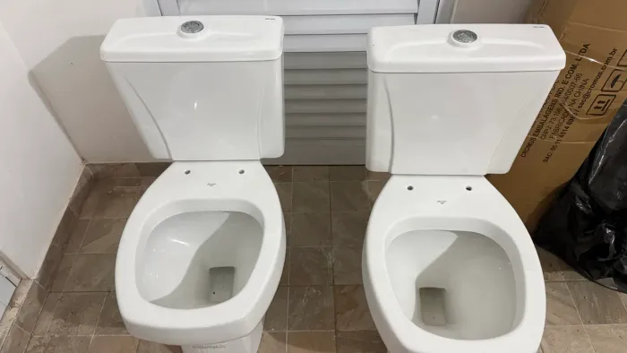 Kit vaso sanitário com caixa acoplada 