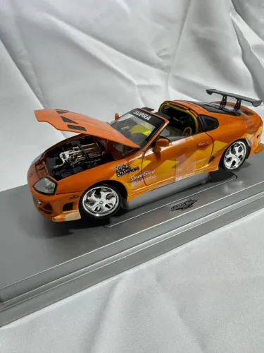 RARO! Toyota Supra Spinners ERTL 1:18 Limited Edition 1/5000 Ref. 33714