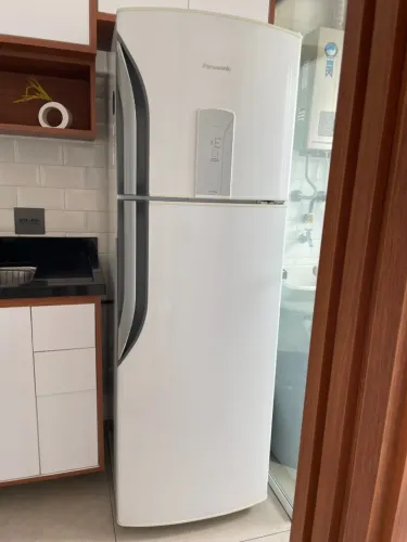Geladeira Panasonic BT40 387L 2 Portas Branca Frost Free 127V