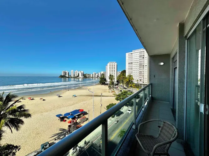Apartamento à Venda na Pitangueiras no Guarujá | Qvista inteligência imobiliário