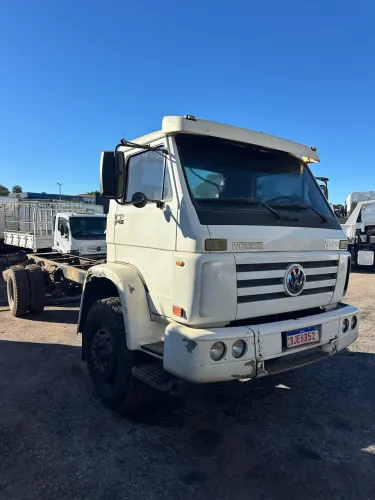 VW 13180 2006 Toco Super conservado