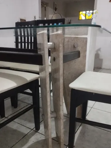 Mesa 6 cadeiras 