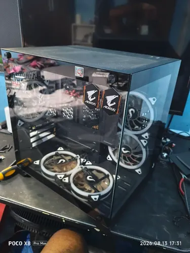 Gabinete Gamer Rise Mode Galaxy Glass M Mini, M-ATX, Lateral e Frontal em Vidro Temperado