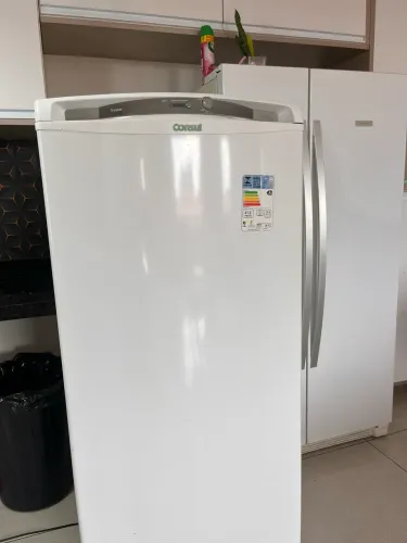 Freezer Vertical cônsul 231L