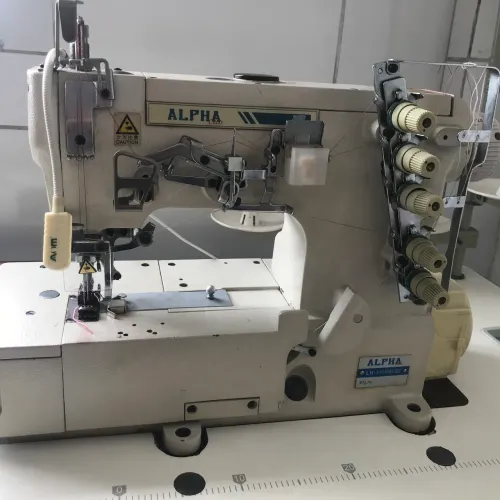 Máquina de costura industrial galoneira