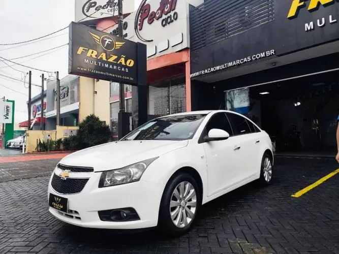 Chevrolet Cruze Black BOW TIE 1.4 TB Flex 4P AUT 2014