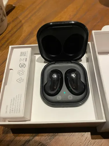 Fone Samsung Buds Live