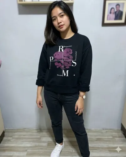 Blusa moletom cropped mocian preto e e roxo promo