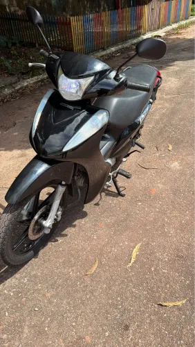 Honda biz 2015