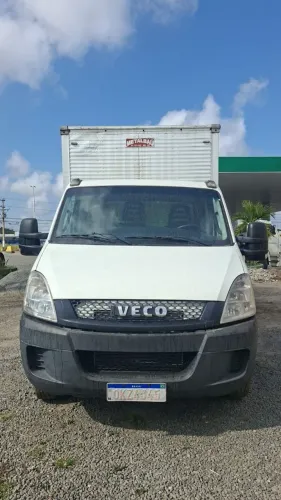 Iveco daily 55c17 ano 2012/2013