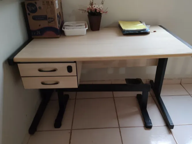 Mesa de escritório