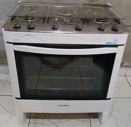 Vendo fogão 5 bocas (esmaltec)Elétrico