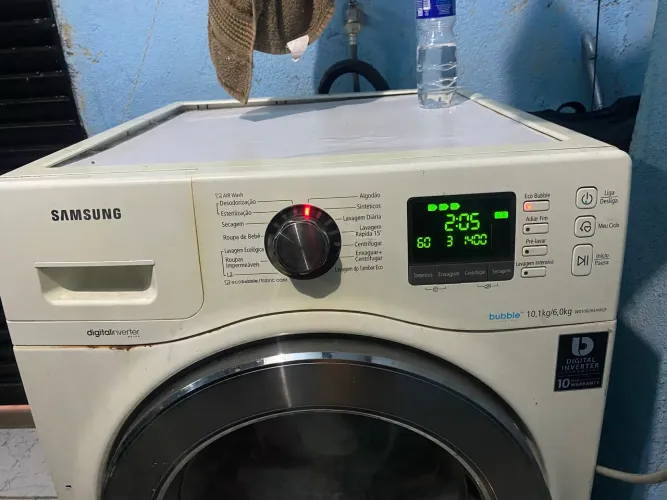 Vendo maquina lava e seca samsung WD11M