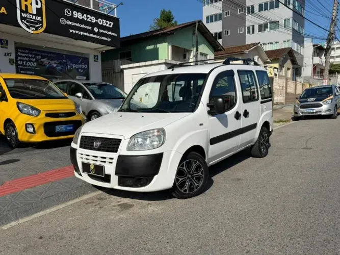 Fiat Doblo Attractive 1.4 Fire Flex 8V 5P 2016