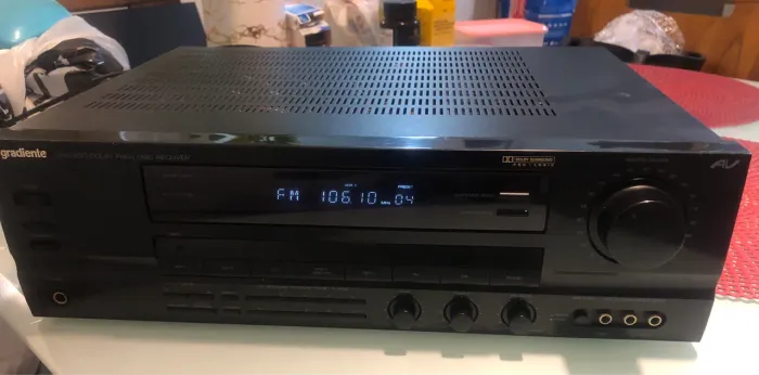 Receiver Gradiente DPR 300