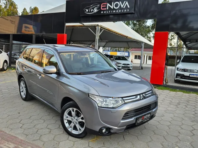 Mitsubishi Outlander 3.0/ GT 3.0 V6 Aut. 2015