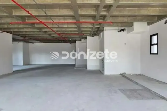 Andar Corporativo à Venda no Jardim, Santo André  132,60 m², Frente, 3 Vagas