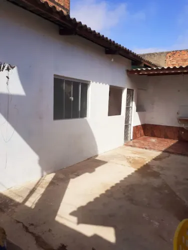 CASA NO BAIRRO APONIÃ (NÃO É SOZINHA NO TERRENO)