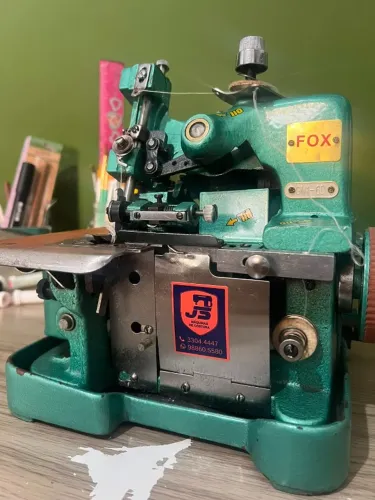 Maquina de costura Overloque