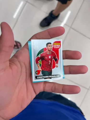 Figurinha legend 2026 CR7 prata