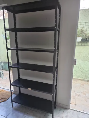 Estante aço preta