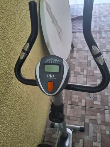 Bicicleta de ginástica